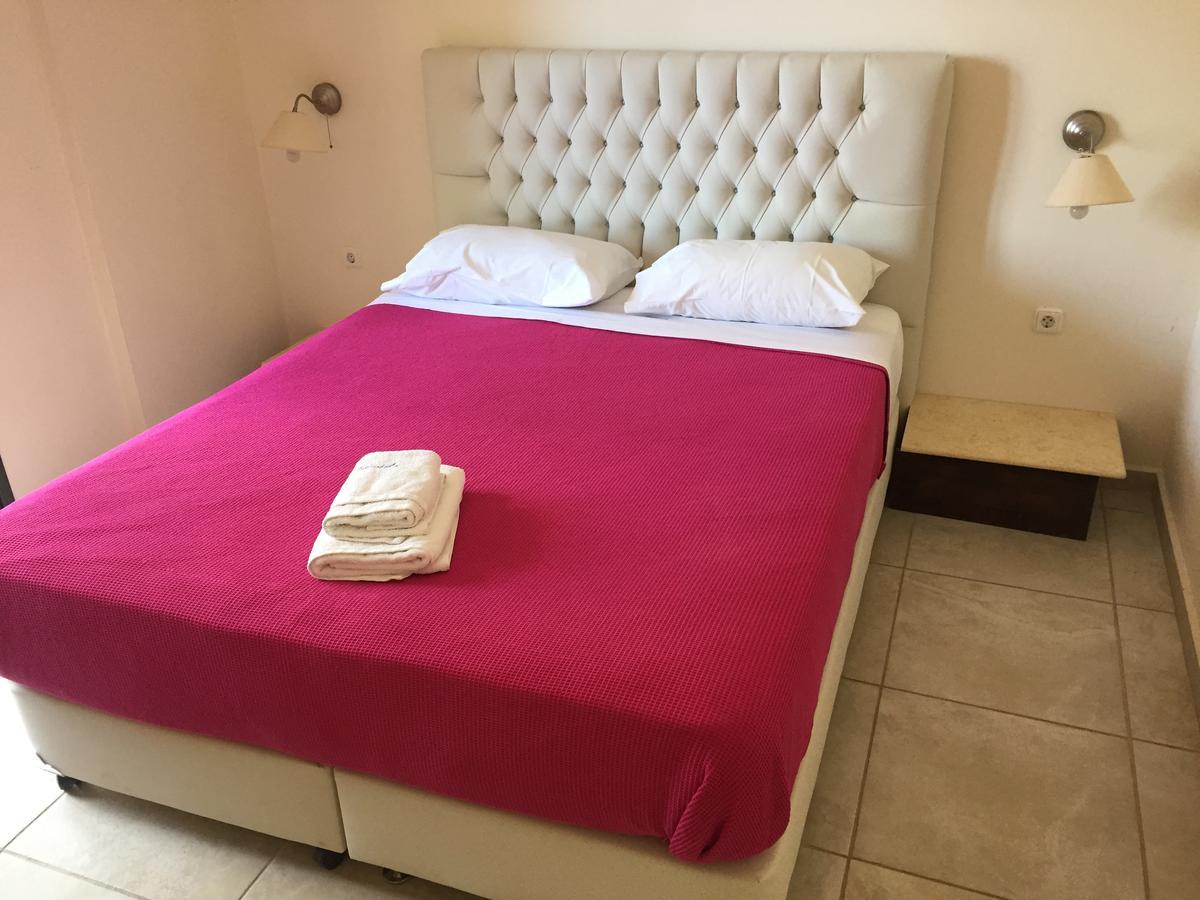 Belvista Luxury Apartments Argostoli  Exteriör bild