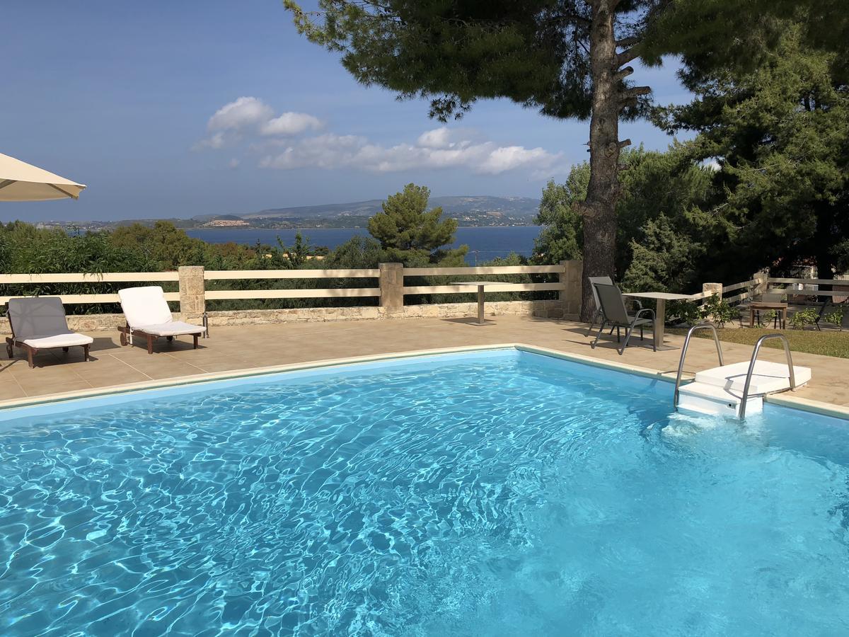 Belvista Luxury Apartments Argostoli  Exteriör bild